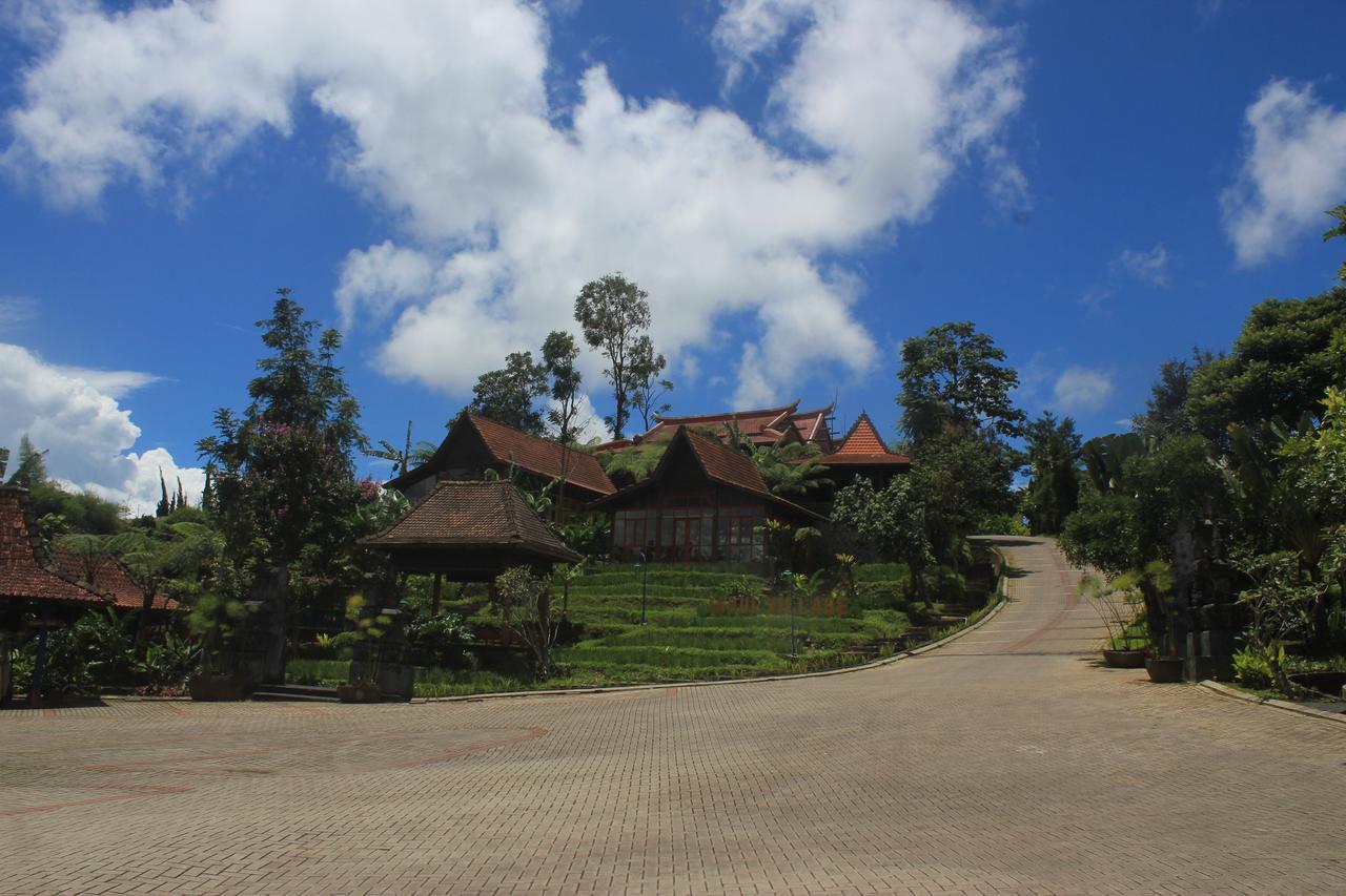 Jadul Village Resort Lembang Dış mekan fotoğraf